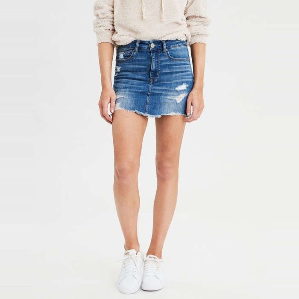 American Eagle super stretch distressed denim mini skirt (size 6)